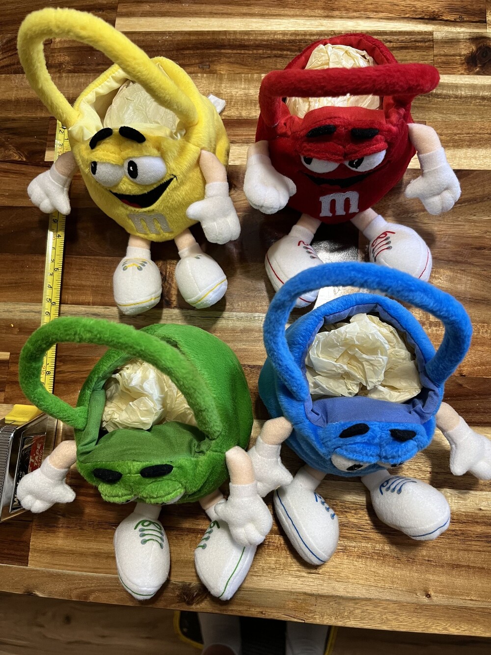 M&M Plush Candy basket Set of 4 Red Yellow Green Blue Characters